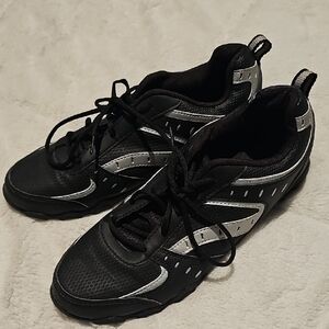 Black and Silver Women's Athletic Shoes